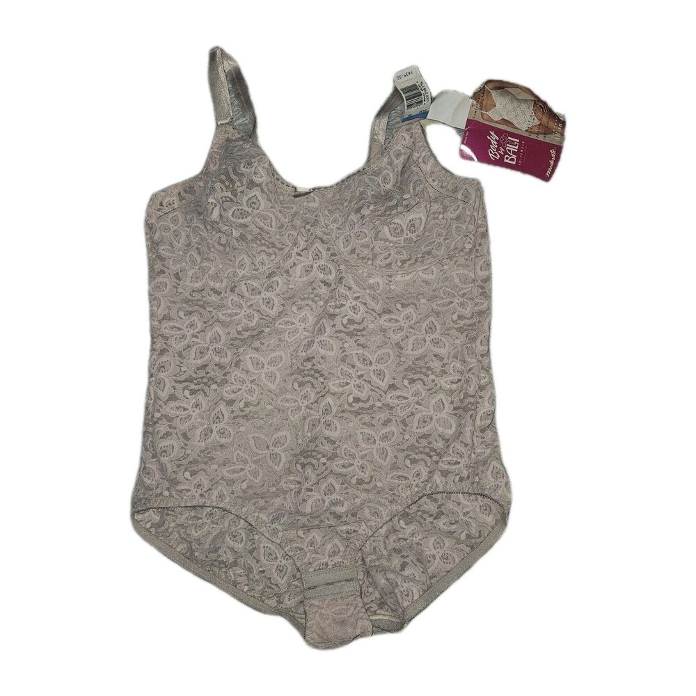 Vintage Bali Bodysuit Shapewear Size 40B NWT Blush Pink Lace Floral '93 90s Boho